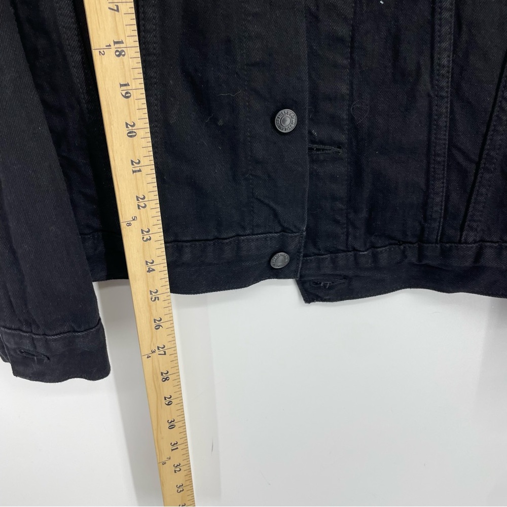Levi's trucker jacket preacher co. designs logo on the front and back black Sz M - Picture 10 of 10